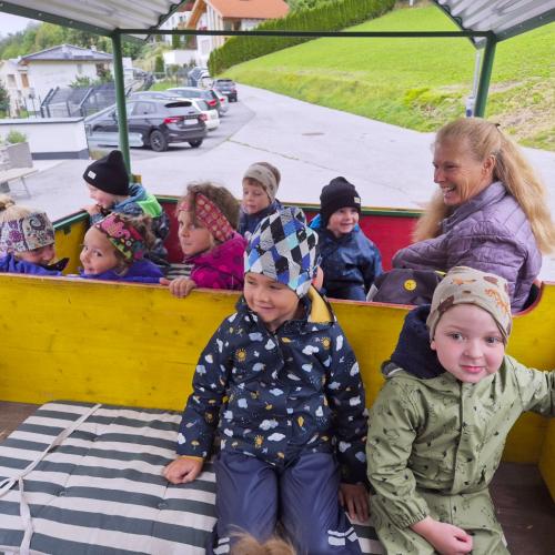 Kinder in der Bibirella