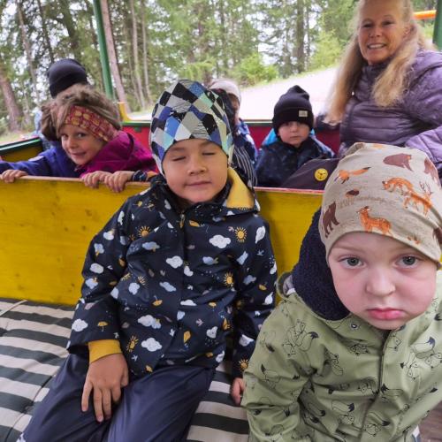 Kinder in der Bibirella