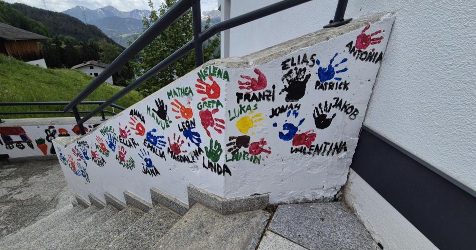 Treppe bemalen